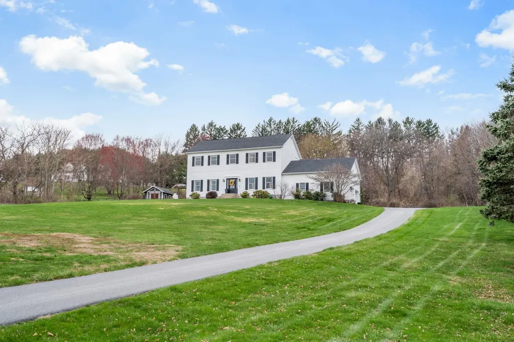 218 Cream Street Poughkeepsie NY 12601