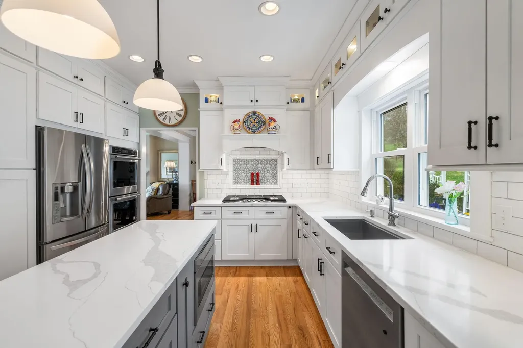218 Cream Street Poughkeepsie NY 12601
