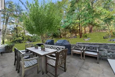 5 Carstensen Road Scarsdale NY 10583