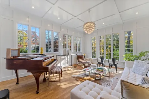 5 Carstensen Road Scarsdale NY 10583