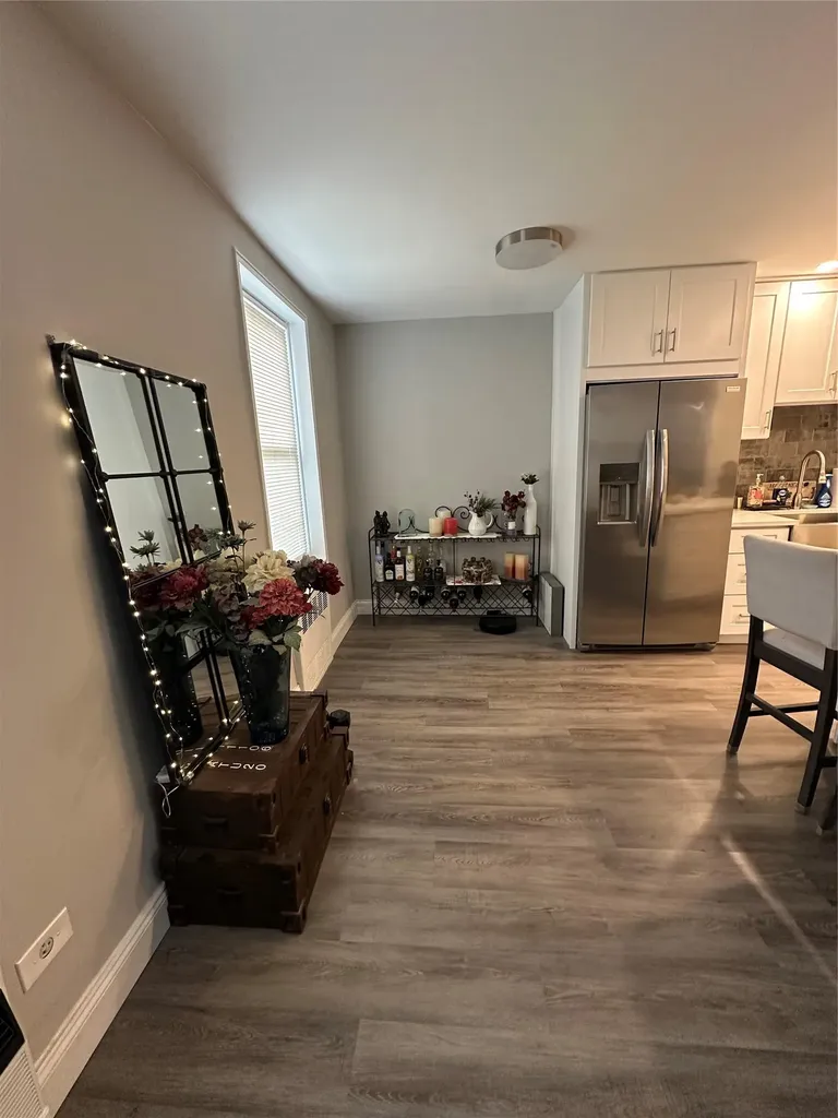 241-20 Northern Boulevard Douglaston NY 11362