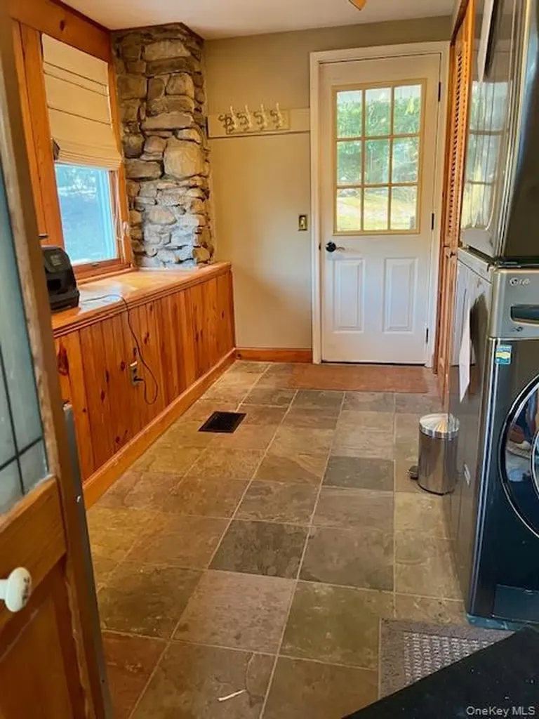 47 Mine Hill Road Cornwall NY 12518
