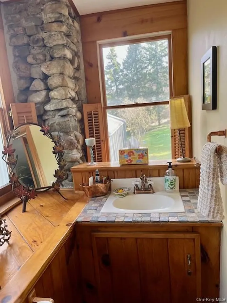 47 Mine Hill Road Cornwall NY 12518