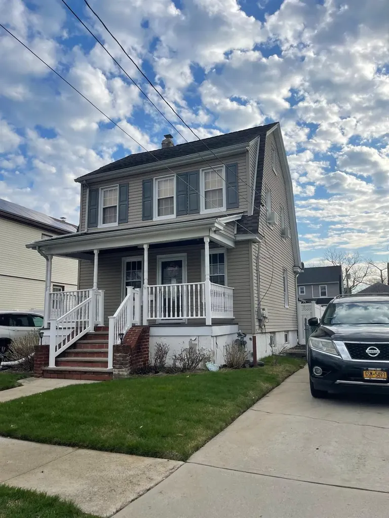117 Derby Street Valley Stream NY 11581
