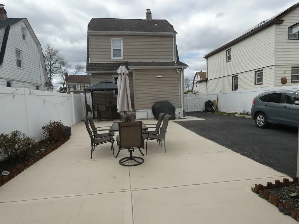 117 Derby Street Valley Stream NY 11581