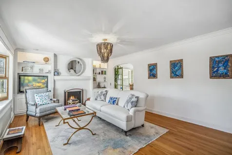 2 Livingston Road Bellport Village NY 11713