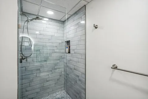 2 Livingston Road Bellport Village NY 11713