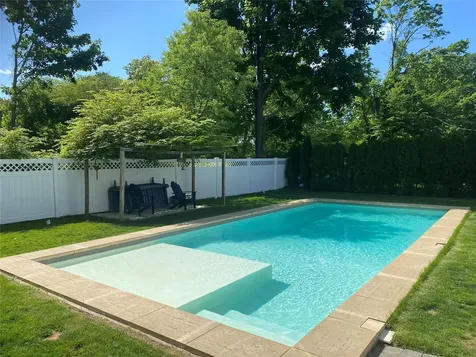 2 Livingston Road Bellport Village NY 11713