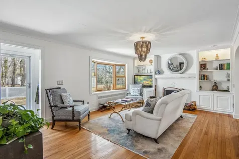 2 Livingston Road Bellport Village NY 11713