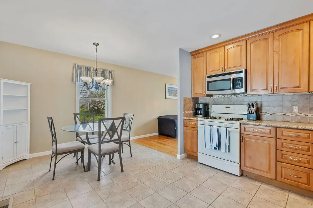 53 Fairfax Road Fishkill NY 12524