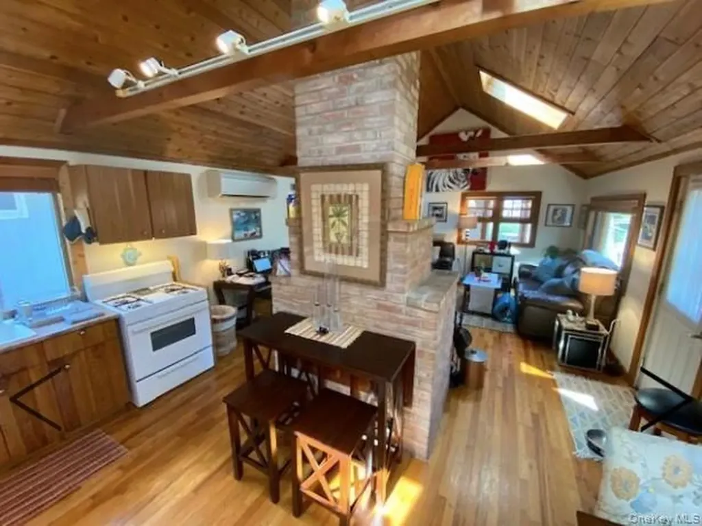 151 Ocean Road Ocean Beach NY 11770