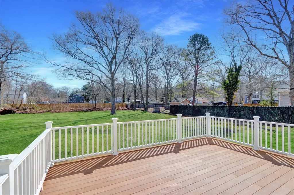 19 Stackyard Drive Mastic Beach NY 11951