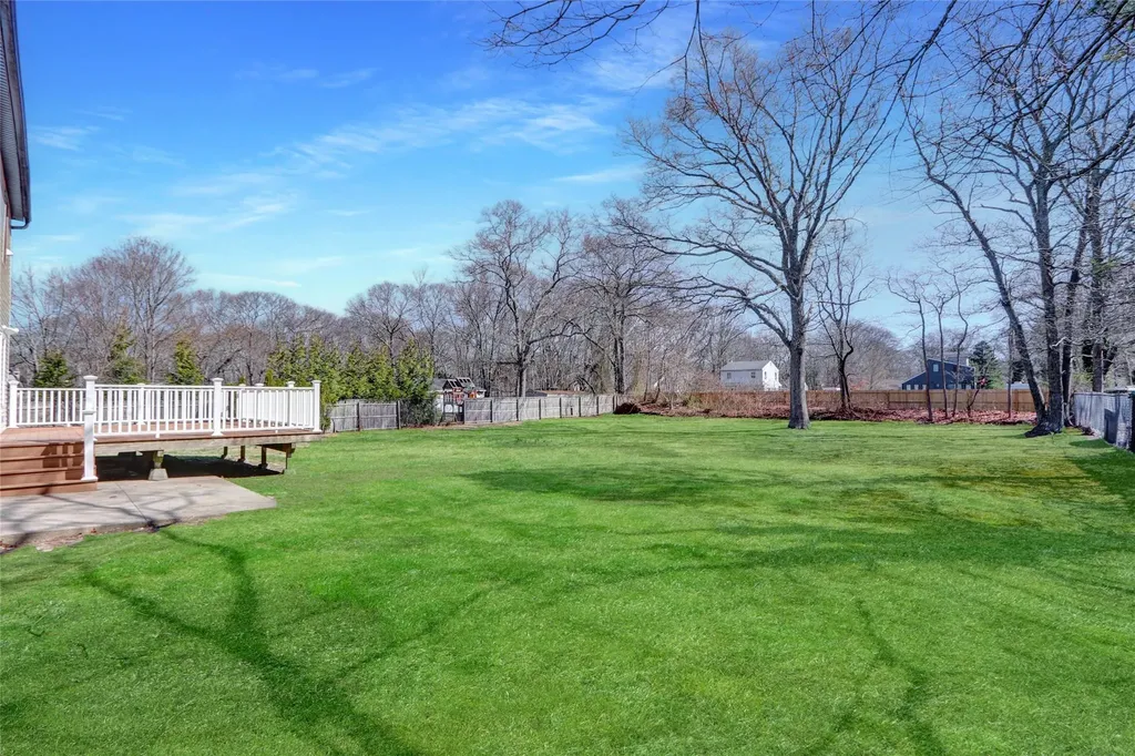 19 Stackyard Drive Mastic Beach NY 11951