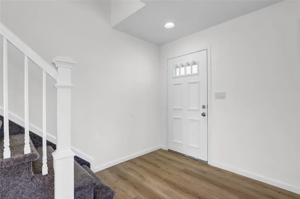 19 Stackyard Drive Mastic Beach NY 11951