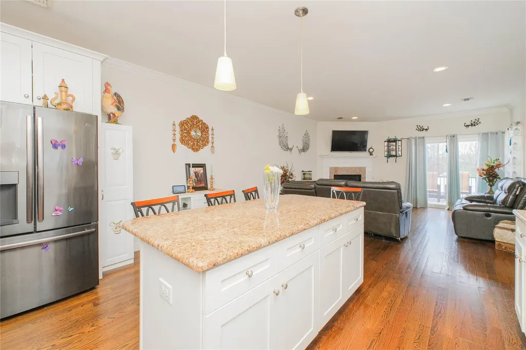 16 Berkshire Lane Staten Island NY 10309