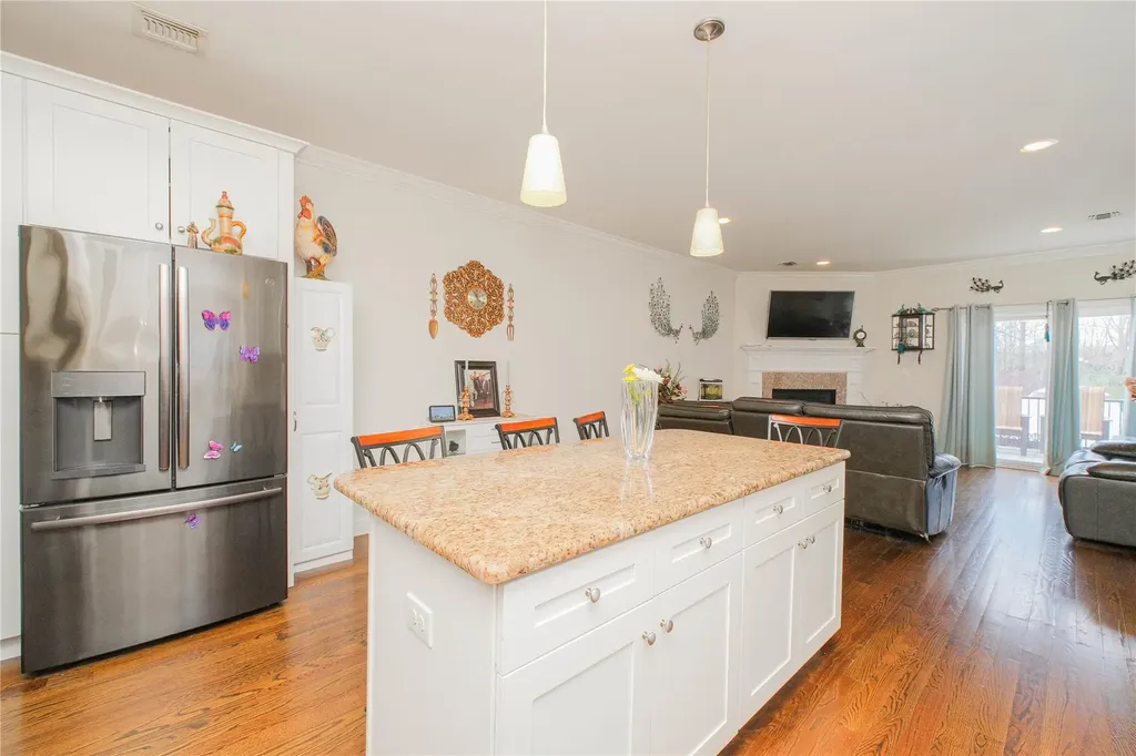 16 Berkshire Lane Staten Island NY 10309