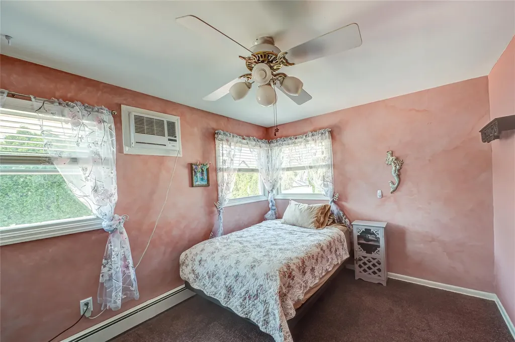 529 Myrtle Avenue West Islip NY 11795