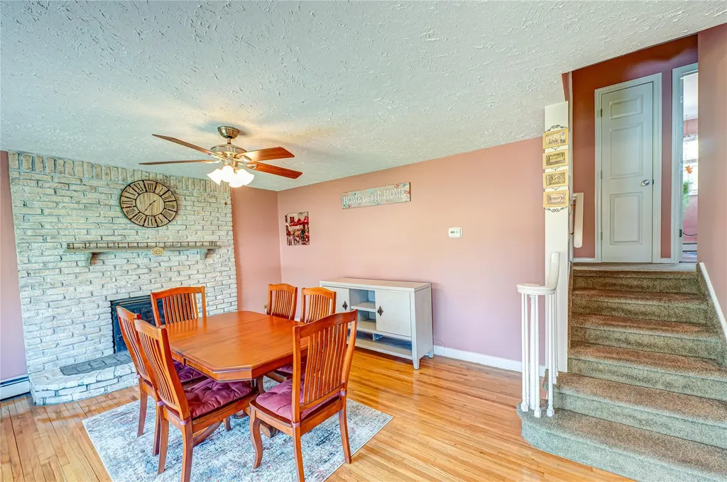529 Myrtle Avenue West Islip NY 11795