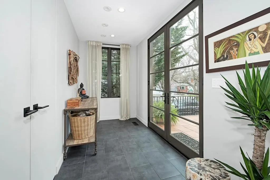 8 Birch Avenue Pelham NY 10803