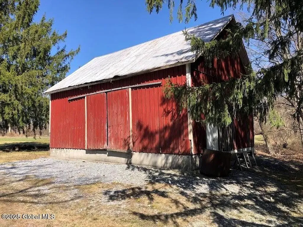 21920 Ny-22 Call Listing Agent NY 12090