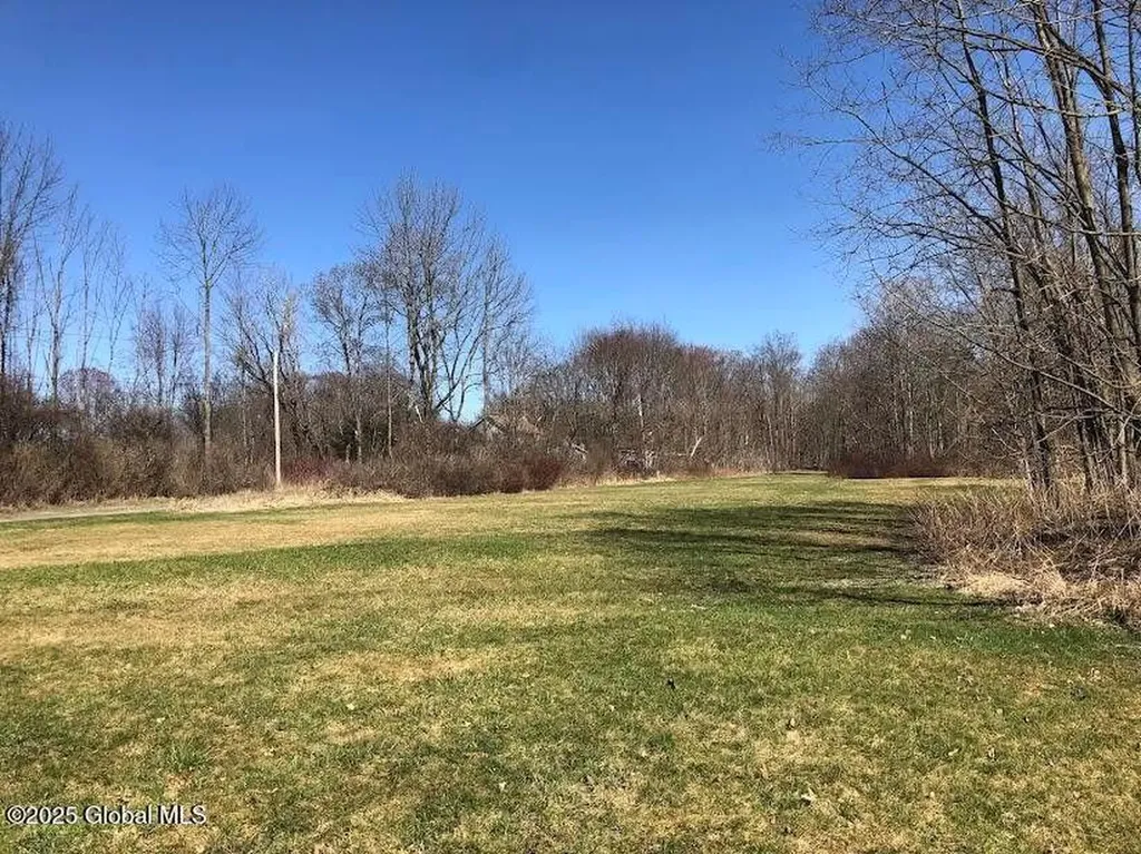 21920 Ny-22 Call Listing Agent NY 12090
