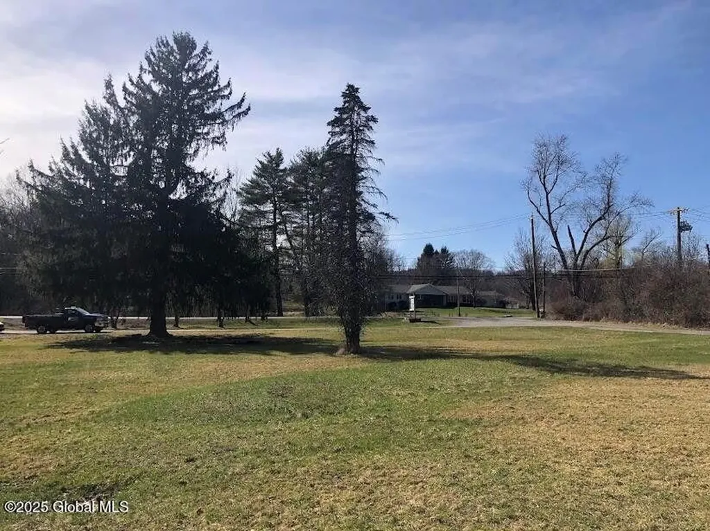 21920 Ny-22 Call Listing Agent NY 12090