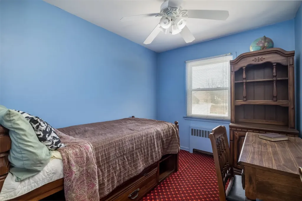 3783 Harbor Boulevard Seaford NY 11783
