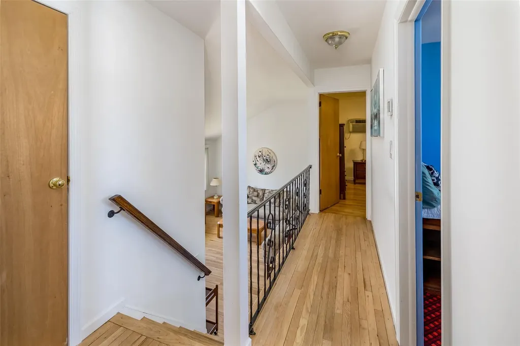 3783 Harbor Boulevard Seaford NY 11783