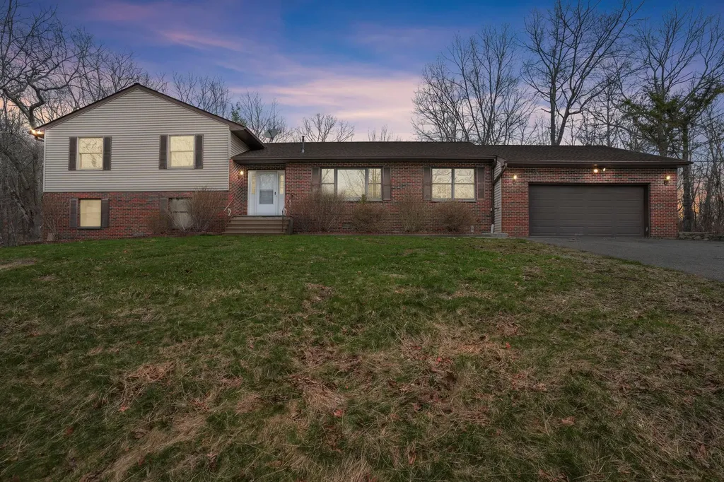 62 Miller Hill Woods Court Carmel NY 10512