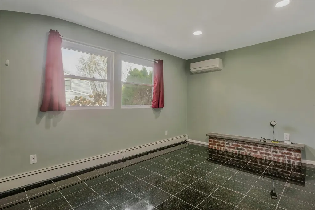 12 College Drive Stony Brook NY 11790
