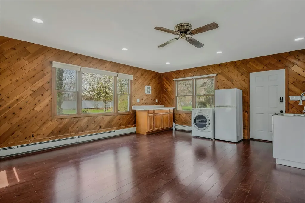 12 College Drive Stony Brook NY 11790