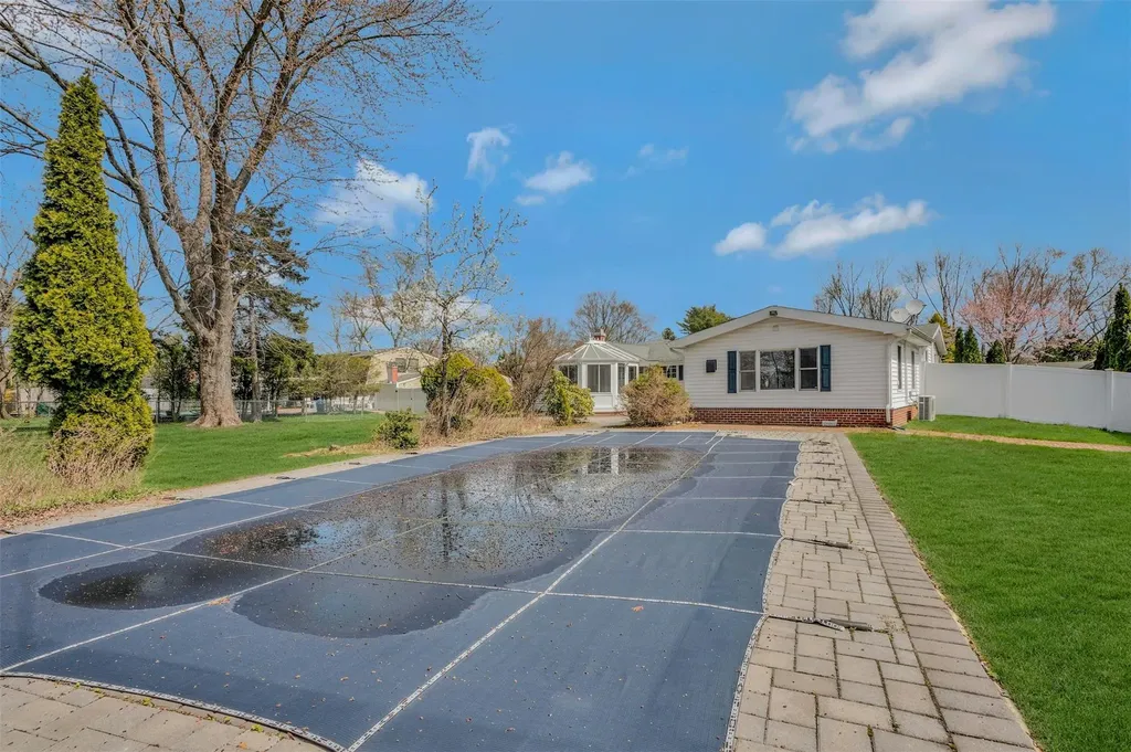12 College Drive Stony Brook NY 11790