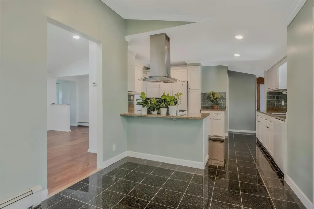 12 College Drive Stony Brook NY 11790