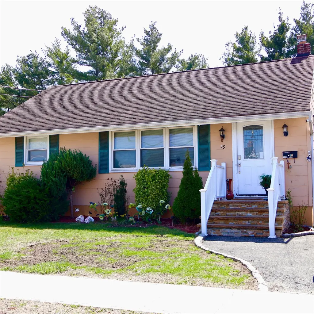59 Nevada Street Oyster Bay NY 11801