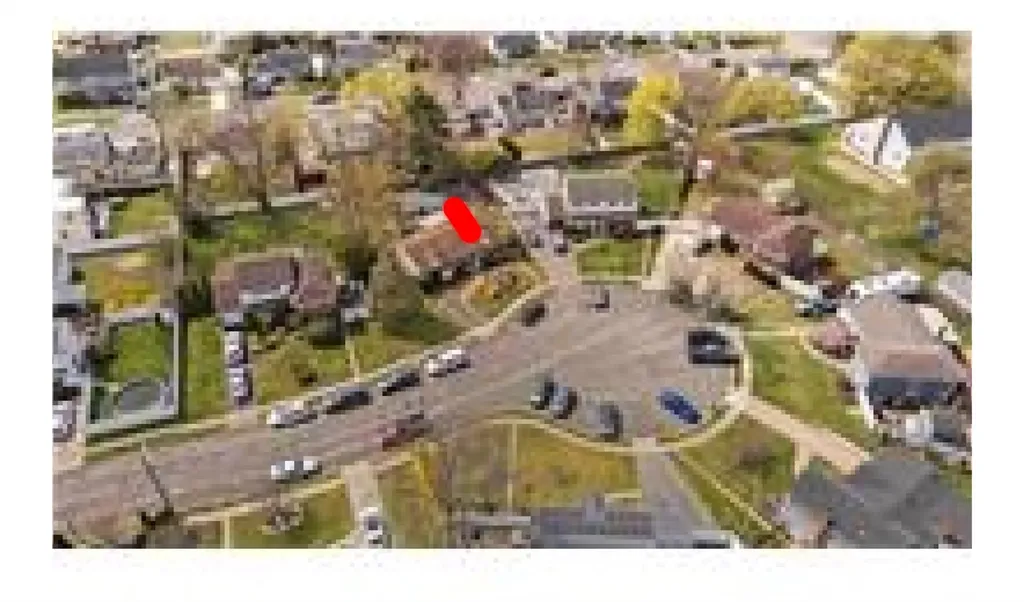 9 Lindquist Lane Deer Park NY 11729