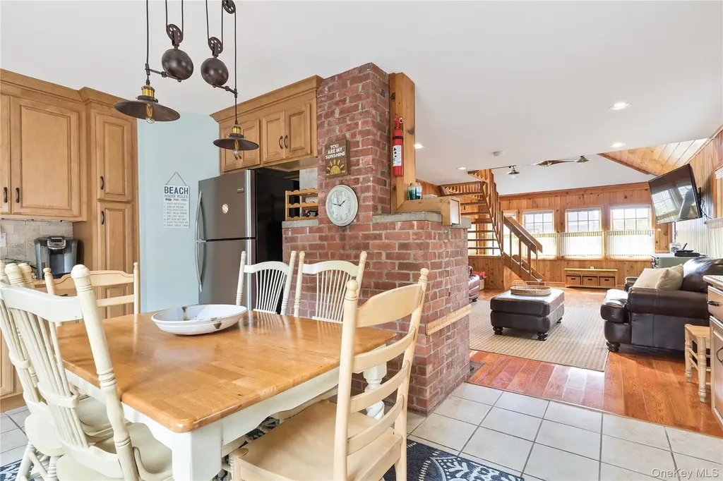 19 Ocean Road Ocean Beach NY 11770