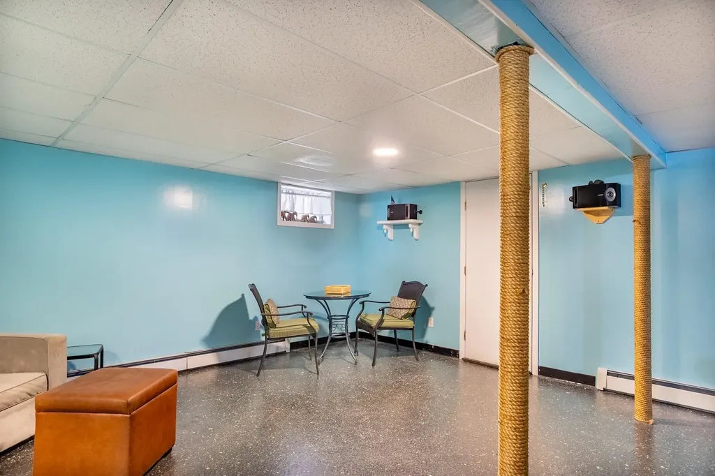 93 Wauwepex Trail Ridge NY 11961