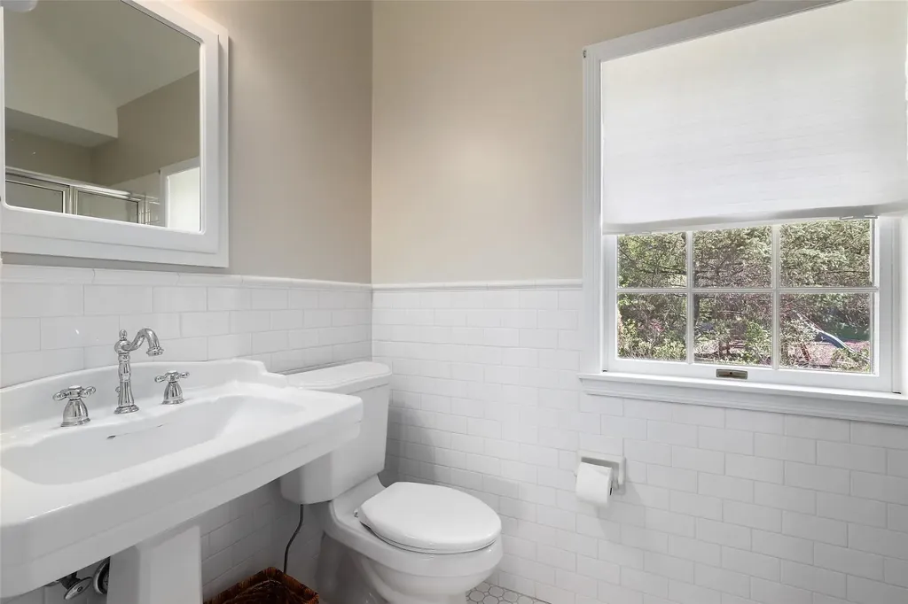 7 Caren Court Mount Kisco NY 10549