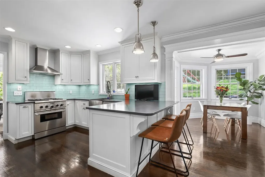 7 Caren Court Mount Kisco NY 10549