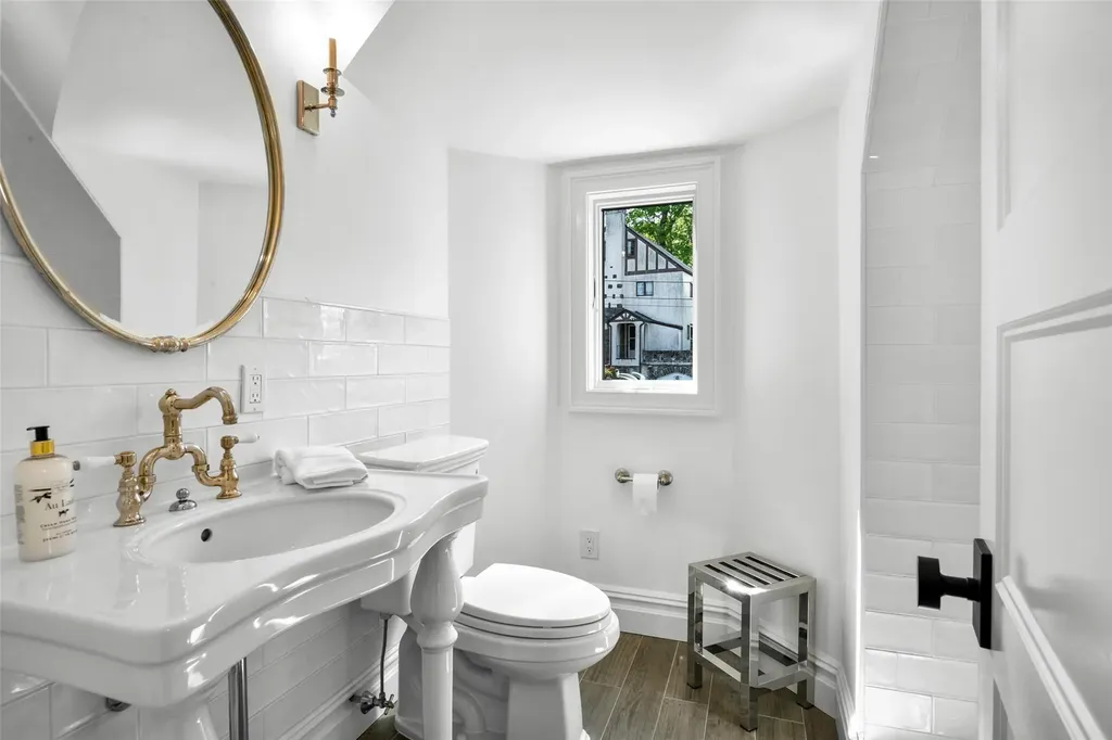 46 Walbrooke Road Scarsdale NY 10583
