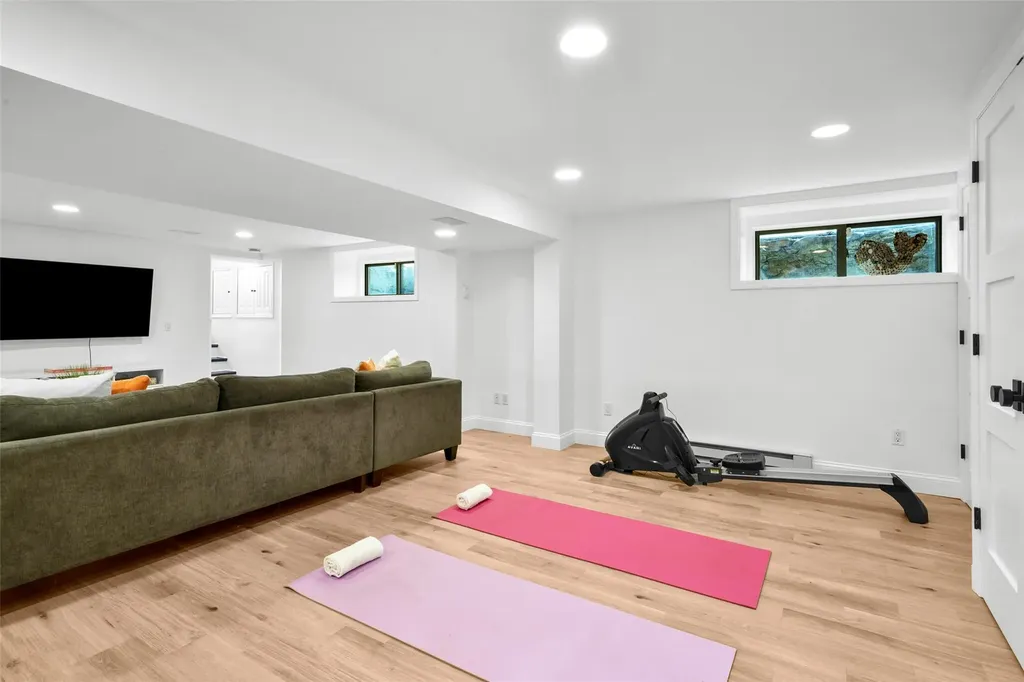 46 Walbrooke Road Scarsdale NY 10583