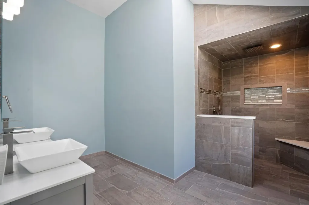 4 Scott Lane Manorville NY 11949
