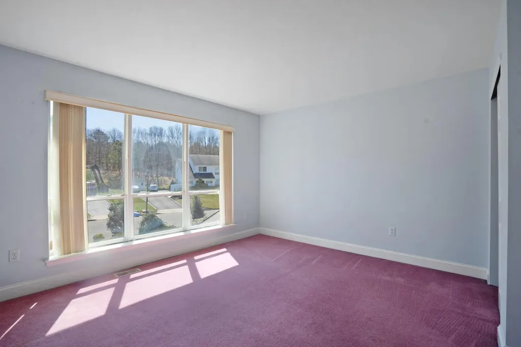 4 Scott Lane Manorville NY 11949