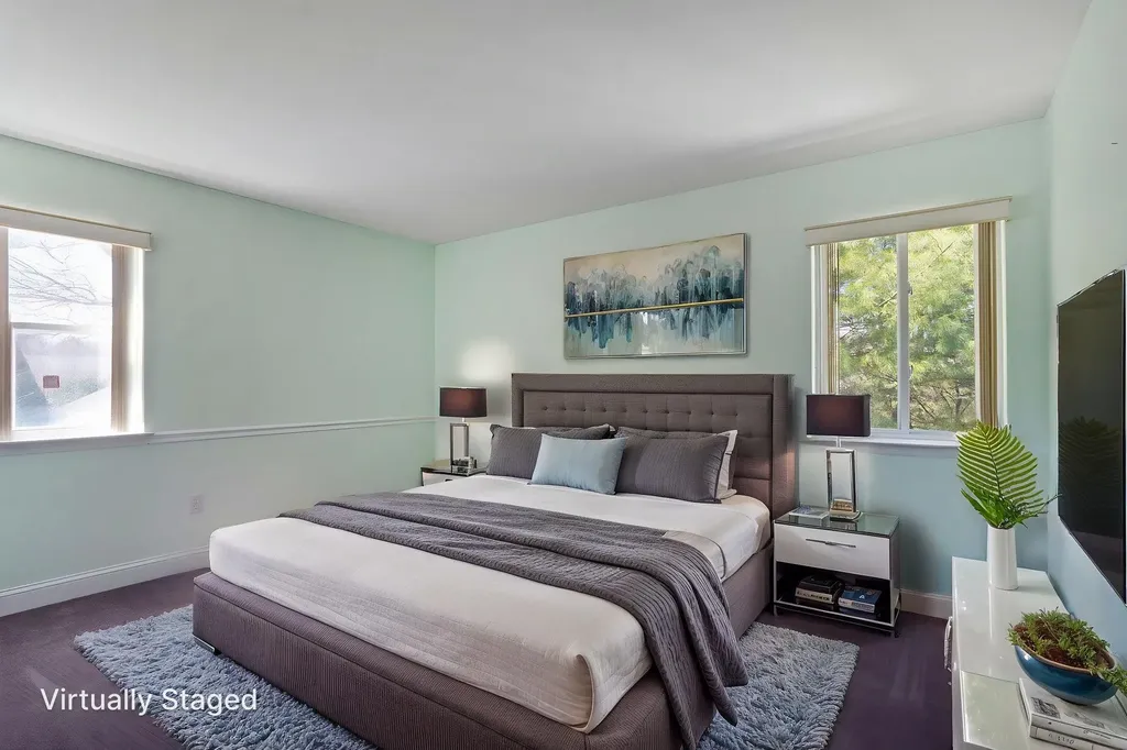 4 Scott Lane Manorville NY 11949