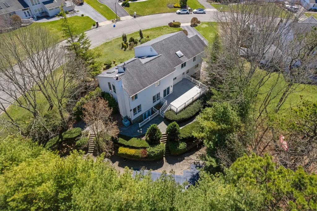 4 Scott Lane Manorville NY 11949