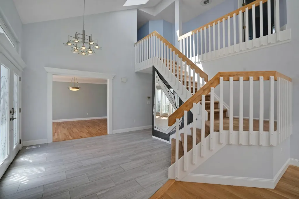 4 Scott Lane Manorville NY 11949