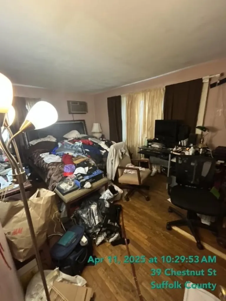 39 Chestnut Street Central Islip NY 11722