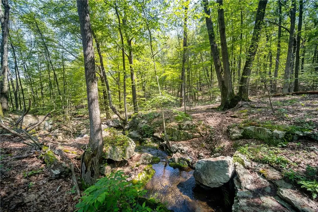 310 Route 9d Beacon NY 12508