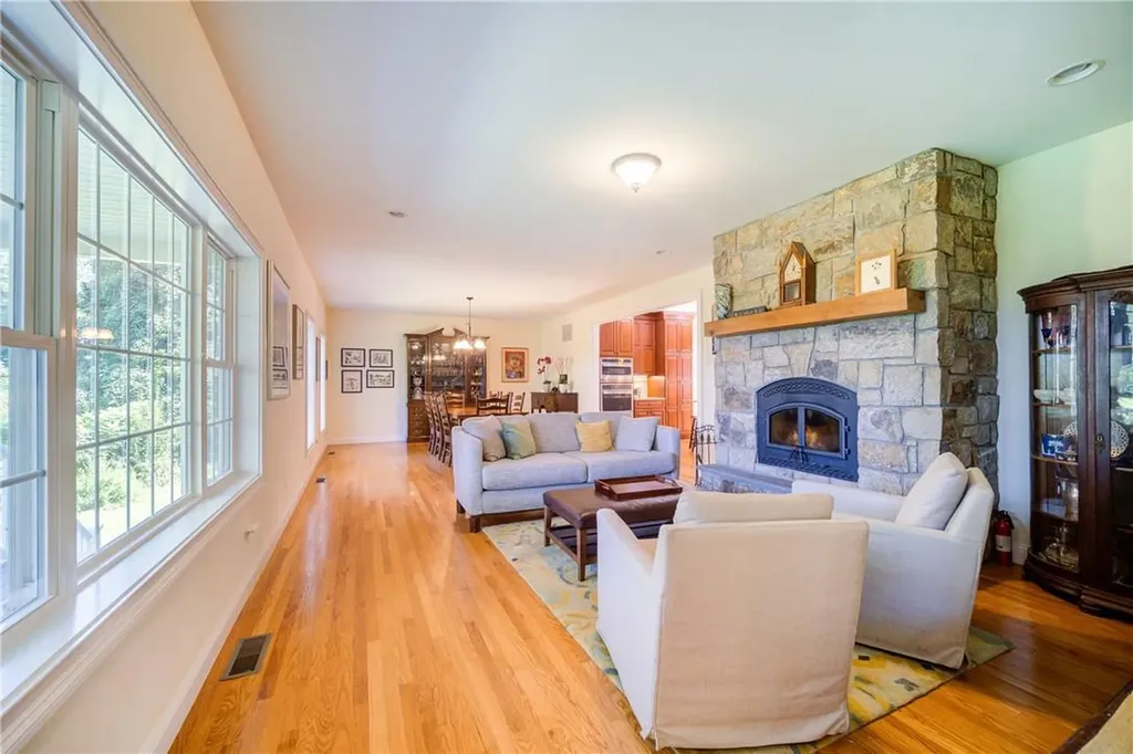 310 Route 9d Beacon NY 12508
