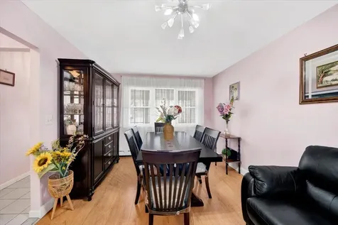 2559 Seymour Avenue Bronx NY 10469